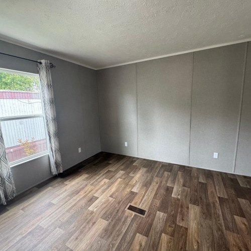 Photo - 2800 W Memorial Dr House