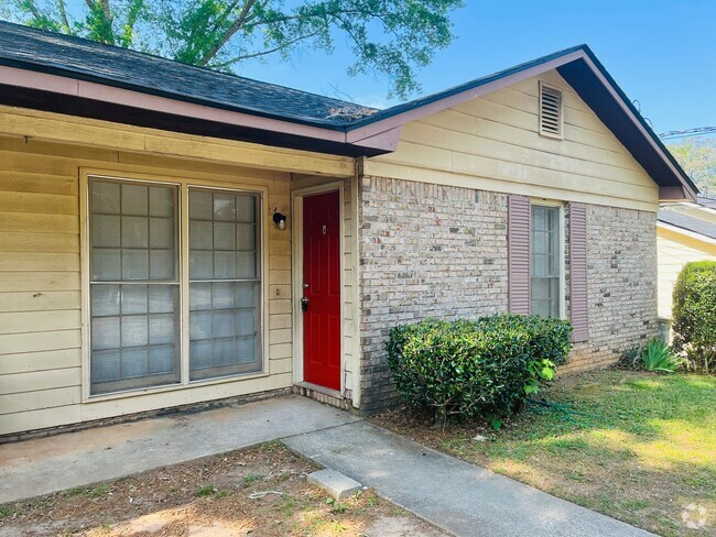 Building Photo - 104 Peachtree Ct Unit 104 Peachtree Ct A Rental