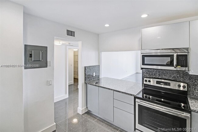 Photo - 2801 NE 183rd St Unit 2208W