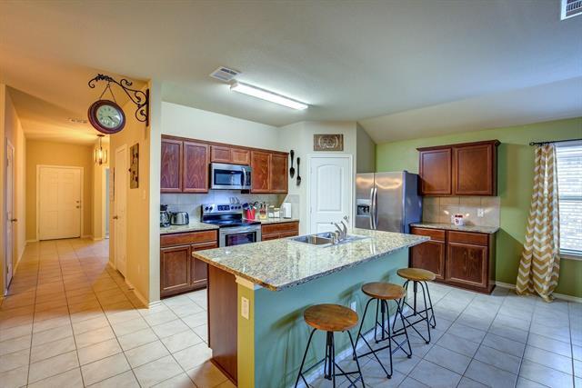 Photo - 1048 Decker Dr