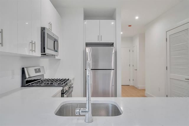 Photo - 3309 Liberty Ave Unit 207