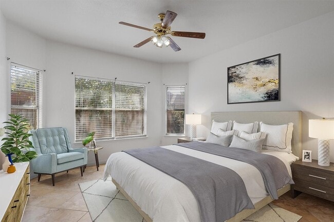 Photo - 204 Mallard Cove