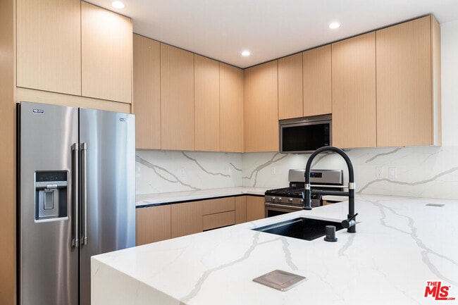 Photo - 4615 St Charles Pl