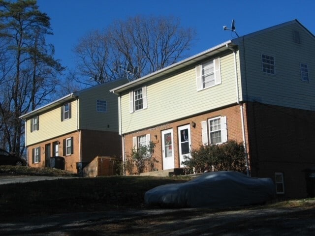 Photo - 1604 keswick Ave NE (Roanoke, VA)