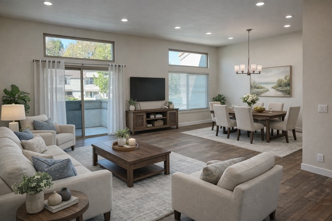 Photo - 8 Town and Country Rd