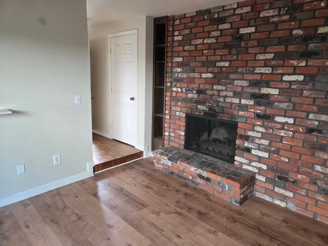 Photo - 718 13th St Unit Cress 4 plex