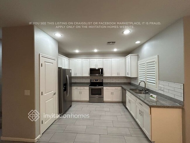 Photo - 1827 W Pollack St