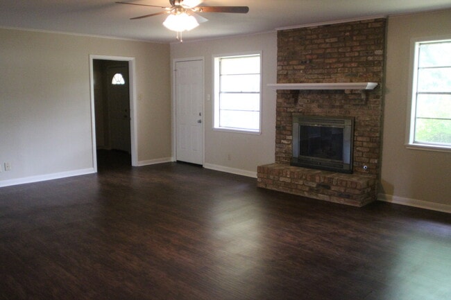 Photo - Updated 3 Bedroom in Tyler