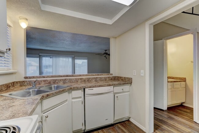 Photo - 3 bed 1.5 bath duplex in Midwest City