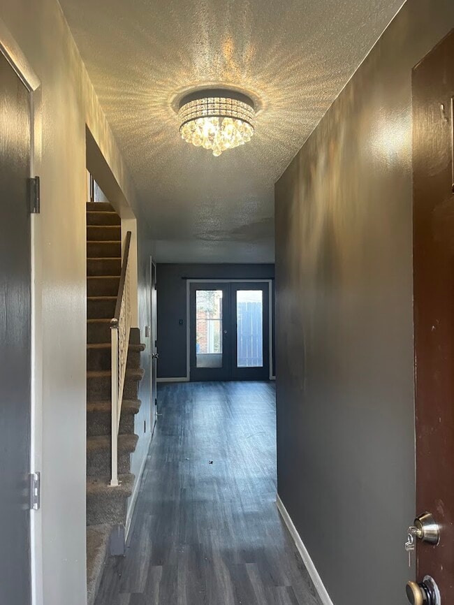 Photo - 368-368 Windsor Park Dr Unit 366