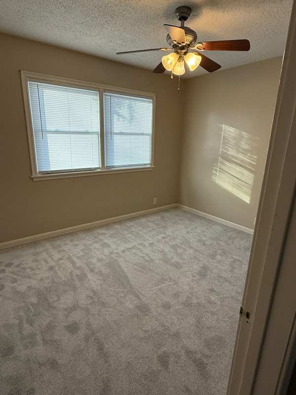 Photo - 711 S 68th Ave