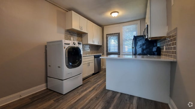 Building Photo - 1007 Art Hill Pl Unit 2N Rental