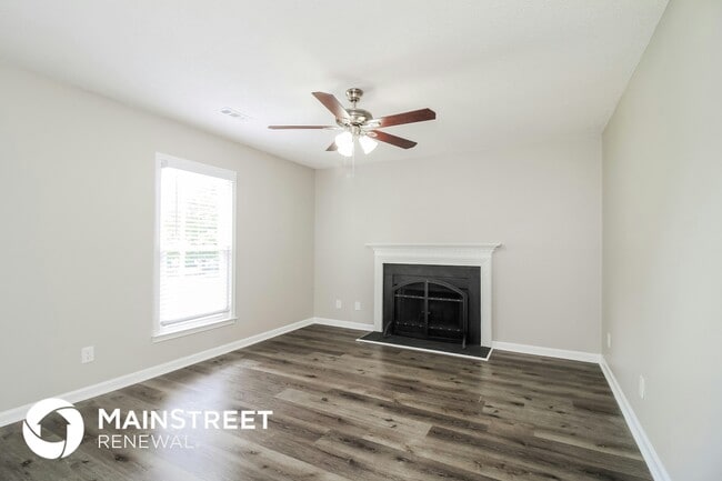 Photo - 1716 Carriage Cove Ln