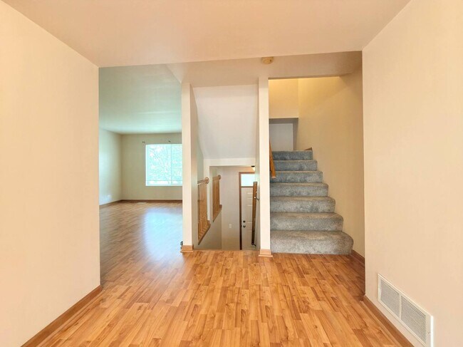 3192 Ketch Ct