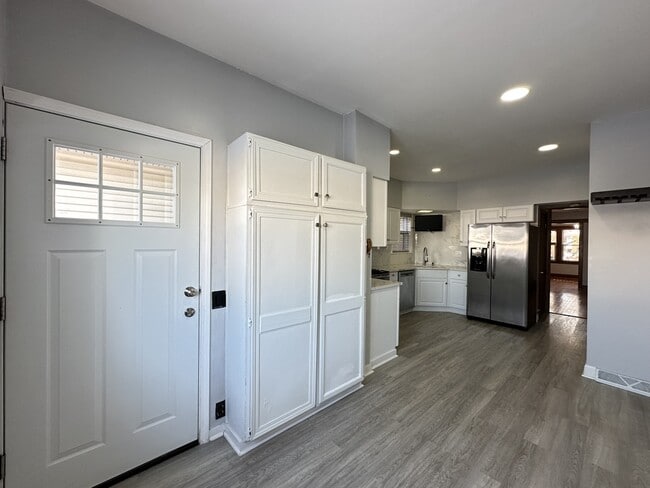 Photo - 3117 N Mango Ave Unidad J05P