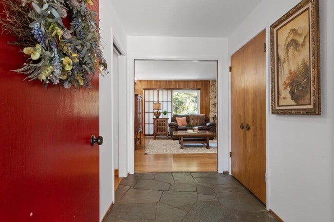 Photo - 530 Rockaway Beach Ave