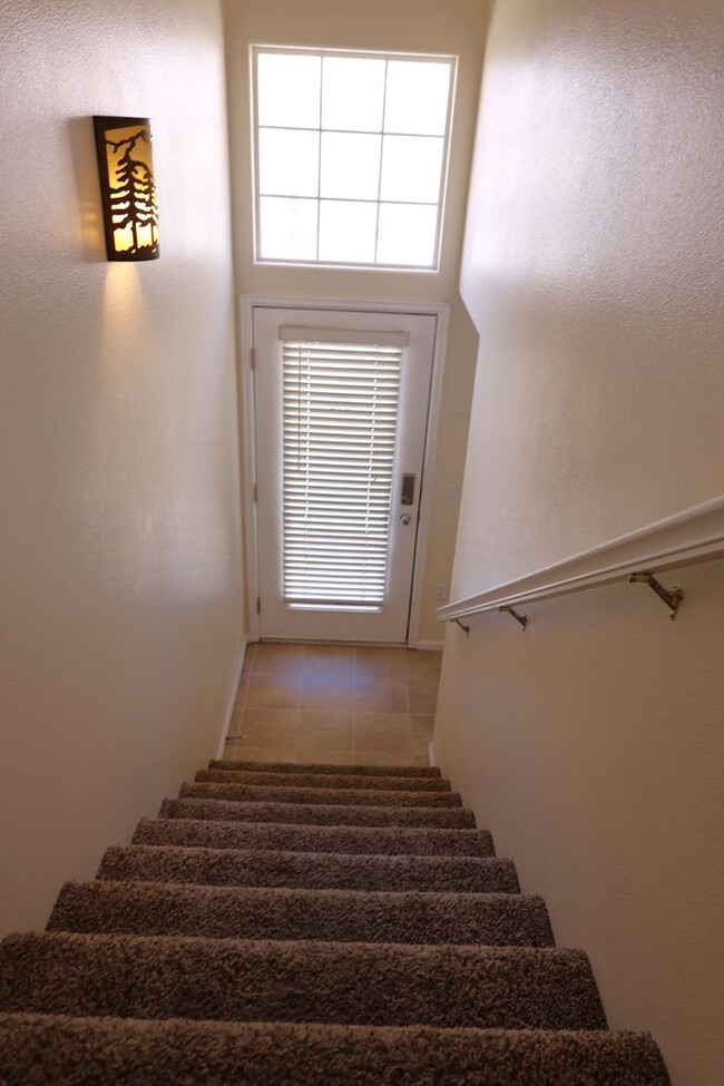 Photo - CUTE, CUTE, CUTE 3 BDRM TOWNHOME WITH GAS FIREPLACE!