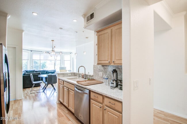Photo - 435 W Rio Salado Pkwy Unit 208