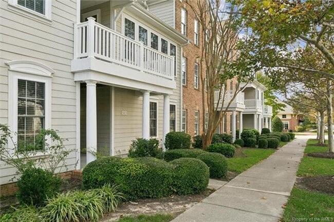 Photo - New Town 3 Bedroom, 3.5 Bath Townhome