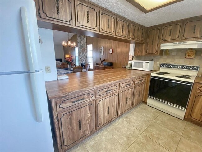Photo - 9940 Eagles Point Cir Unit 4