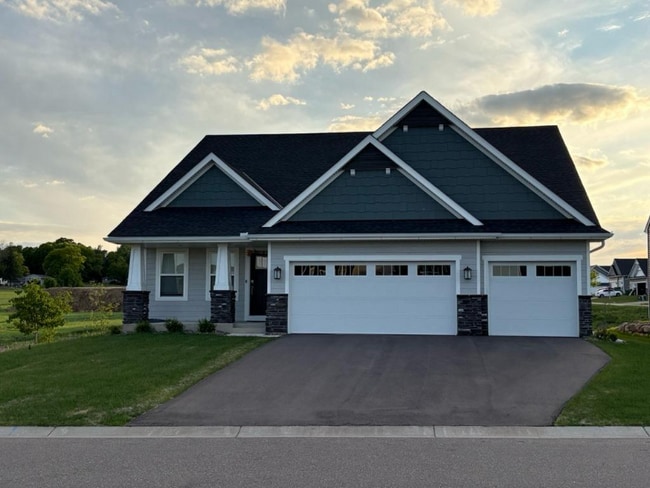 Building Photo - 18637 Hamel Dr Rental