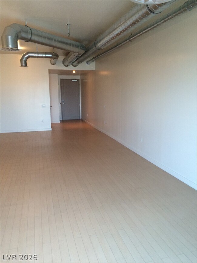 Photo - 200 Hoover Ave Unit 1910