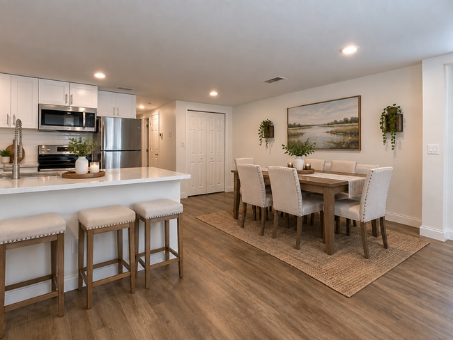 3431 Broadway Ave Unit 1