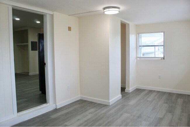 Photo - 22144 Laramore Ave