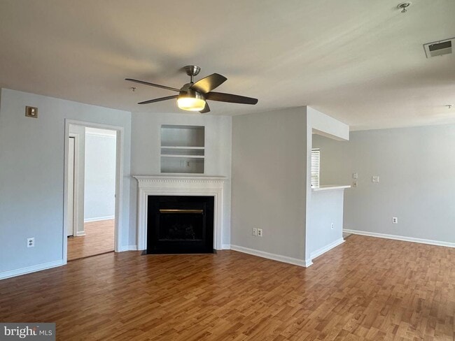 Photo - 9131 Gracious End Ct Unit 204