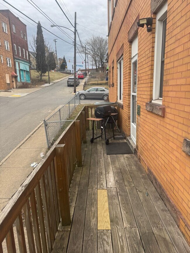 Photo - 201 Moore Ave