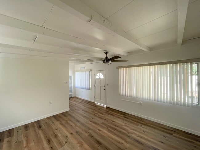 Photo - 409oak Unit 409A