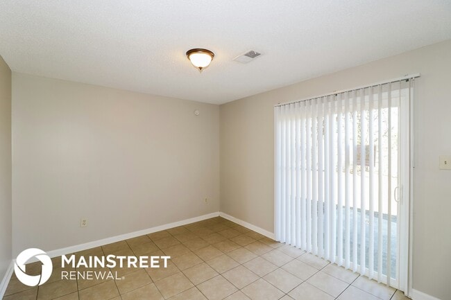 Photo - 5948 Hickory Leaf Dr