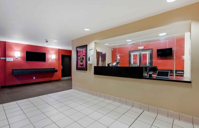 Furnished Studio-Atlanta - Clairmont