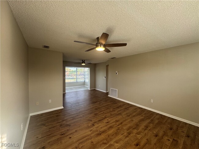 Photo - 7019 Cedarhurst Dr Unit 9D