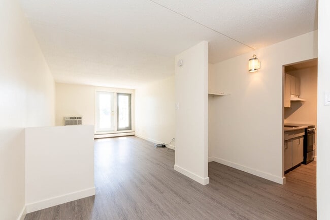 Photo - Lockwood Arms Apartments