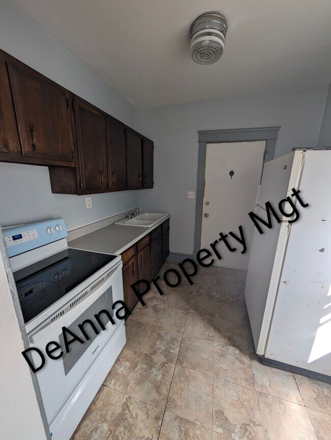 Photo - 1281 Clifton Prado Unit Down