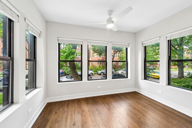 Photo - 6453 N Bosworth Ave