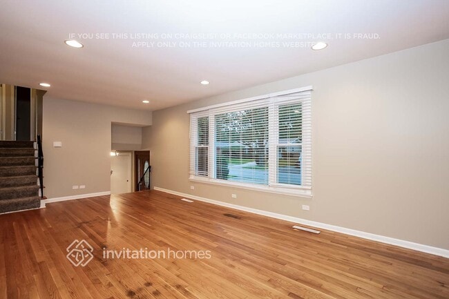 Photo - 14723 Menard Ave