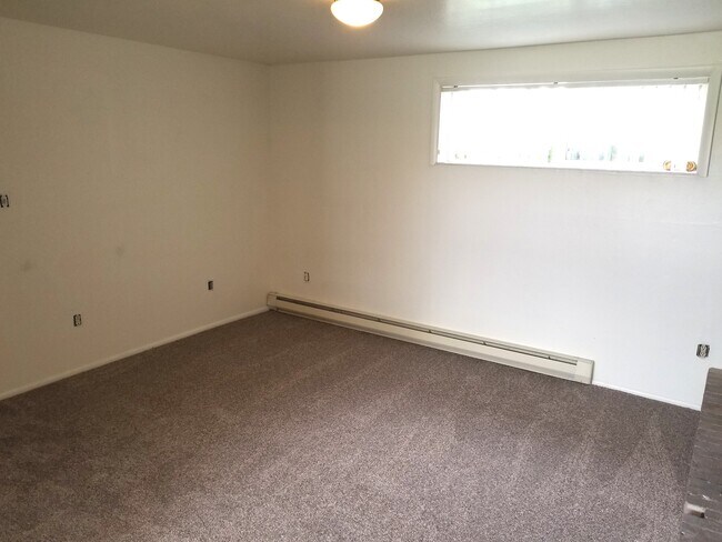 311 S Cherry Hill Dr