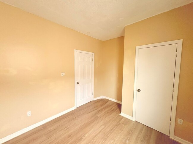 Photo - 202 Bellevue St Unit A