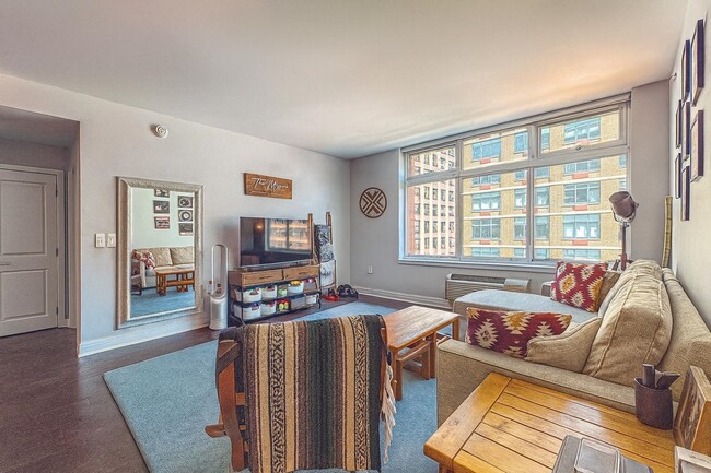 Photo - 1450 Washington St Unit 308