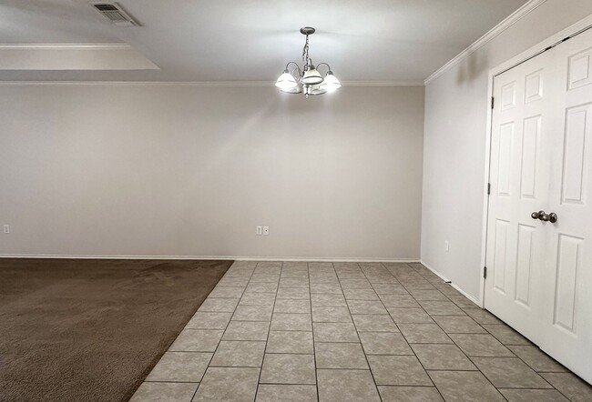 Photo - Galloping Way Triplex Unit 5111