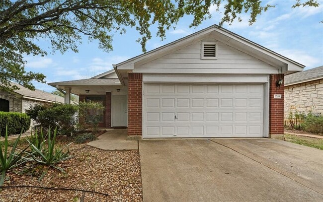 Photo - 1709 Friars Tale Ln