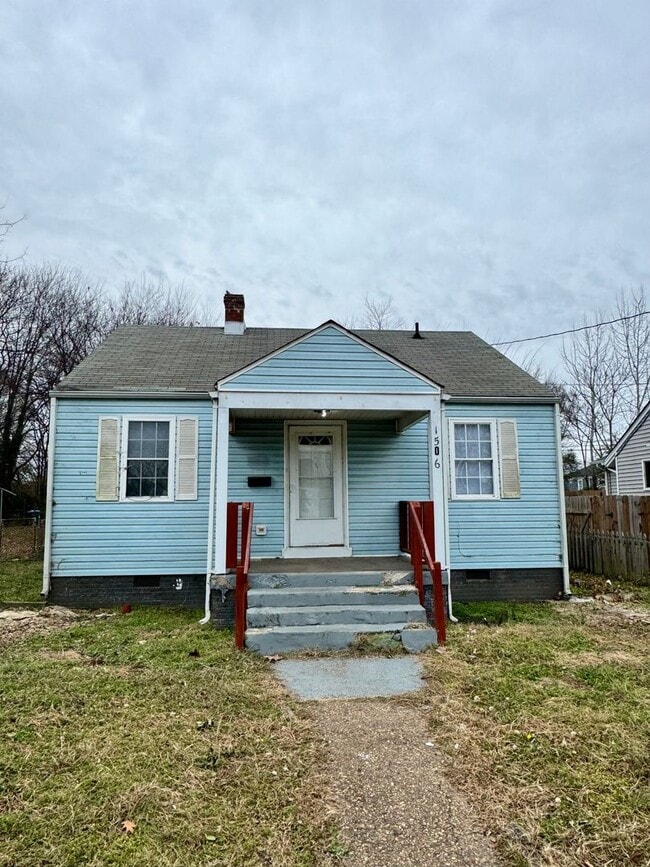 Building Photo - 3 bed house in Church Hill! Enjoy great location, hardwoods, central Ac, and laundry!