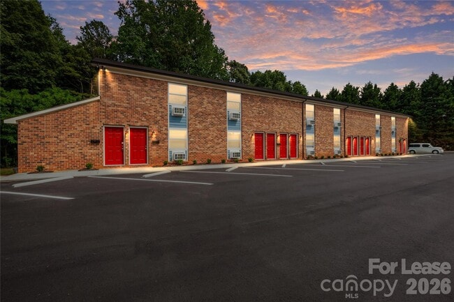 Building Photo - 1850 Lowell Bethesda Rd Unit 1