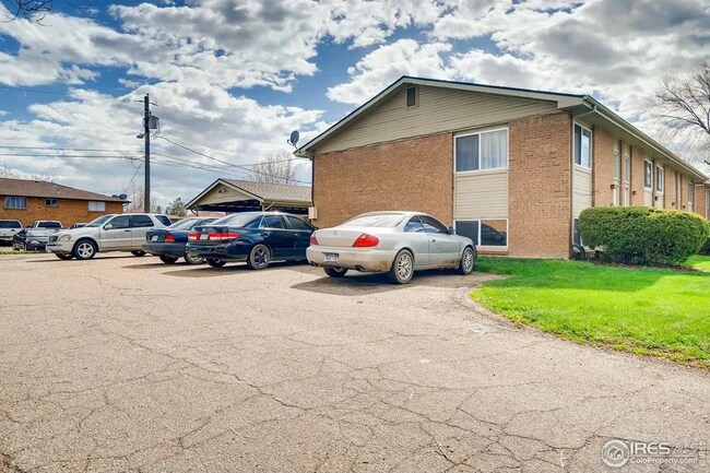 335 15th Ave Unit 2