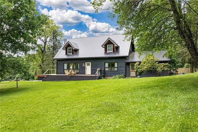 Building Photo - 1399 Arbuckle Hollow Rd Rental