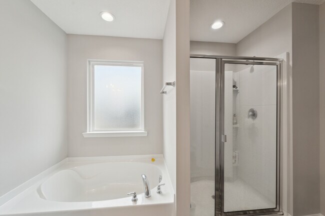 Photo - 601 Meloney Dr