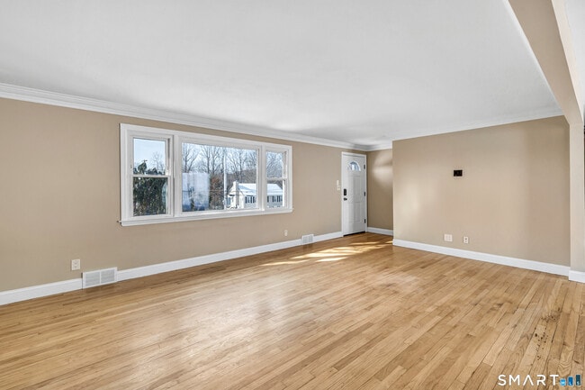 Photo - 139 Walnut Tree Hill Rd