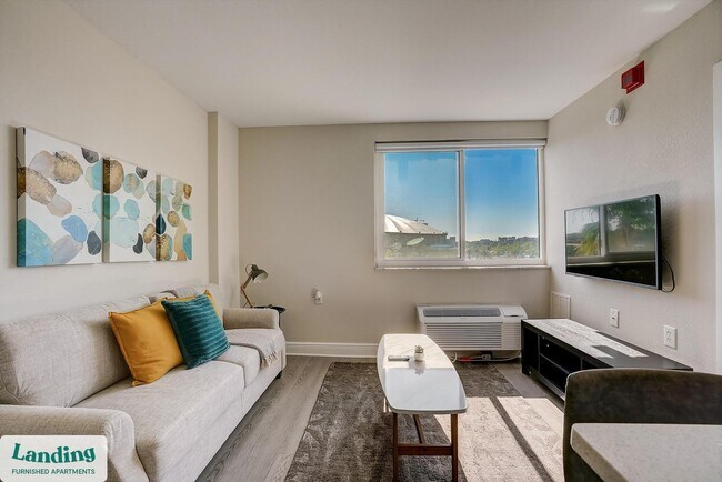 305 Dr. M.L.K. Jr St S Unit 333
